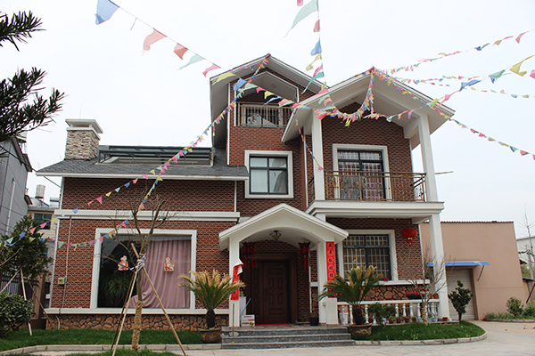 自建別墅（外墻磚、文化石、瀝青瓦）案例